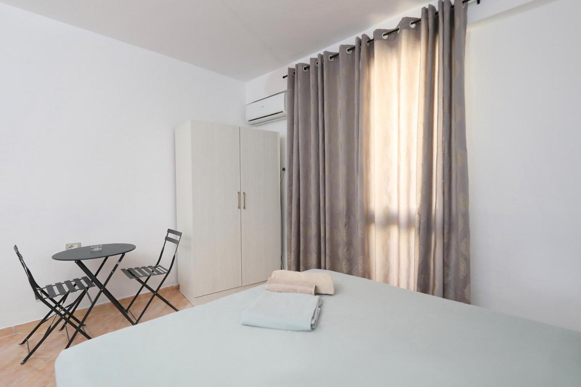 Sunny Side Apartments Vlore Luaran gambar