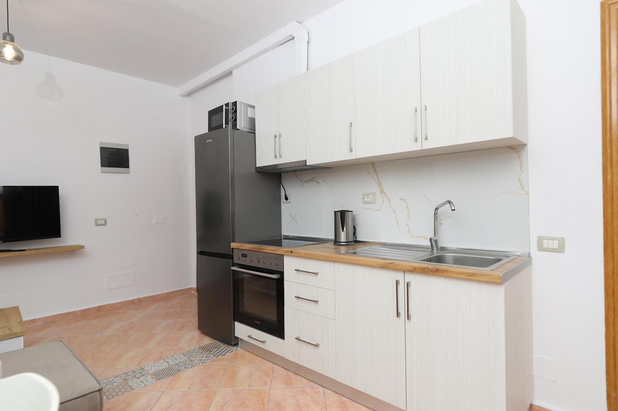 Sunny Side Apartments Vlore Luaran gambar
